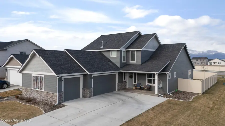 3366 N Cyprus Fox LOOP, Post Falls, ID 83854 - #3