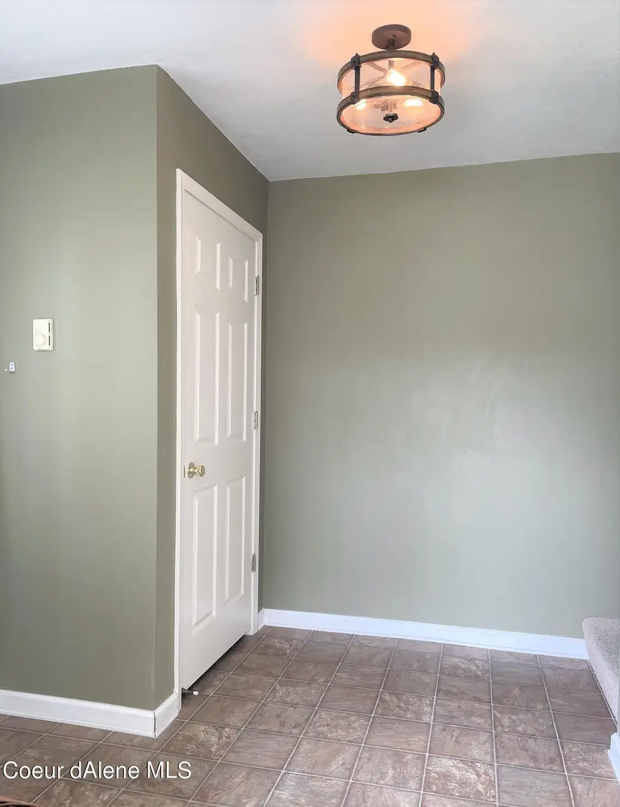 3648 N STEVEN PL, Coeur Dalene, ID 83815 - #3