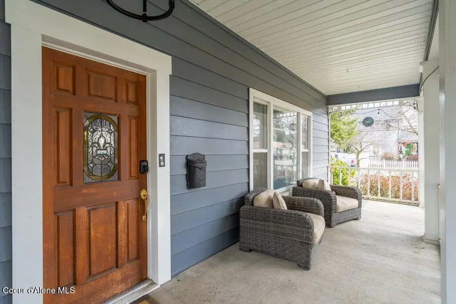 1027 E INDIANA AVE, Coeur Dalene, ID 83814 - #3