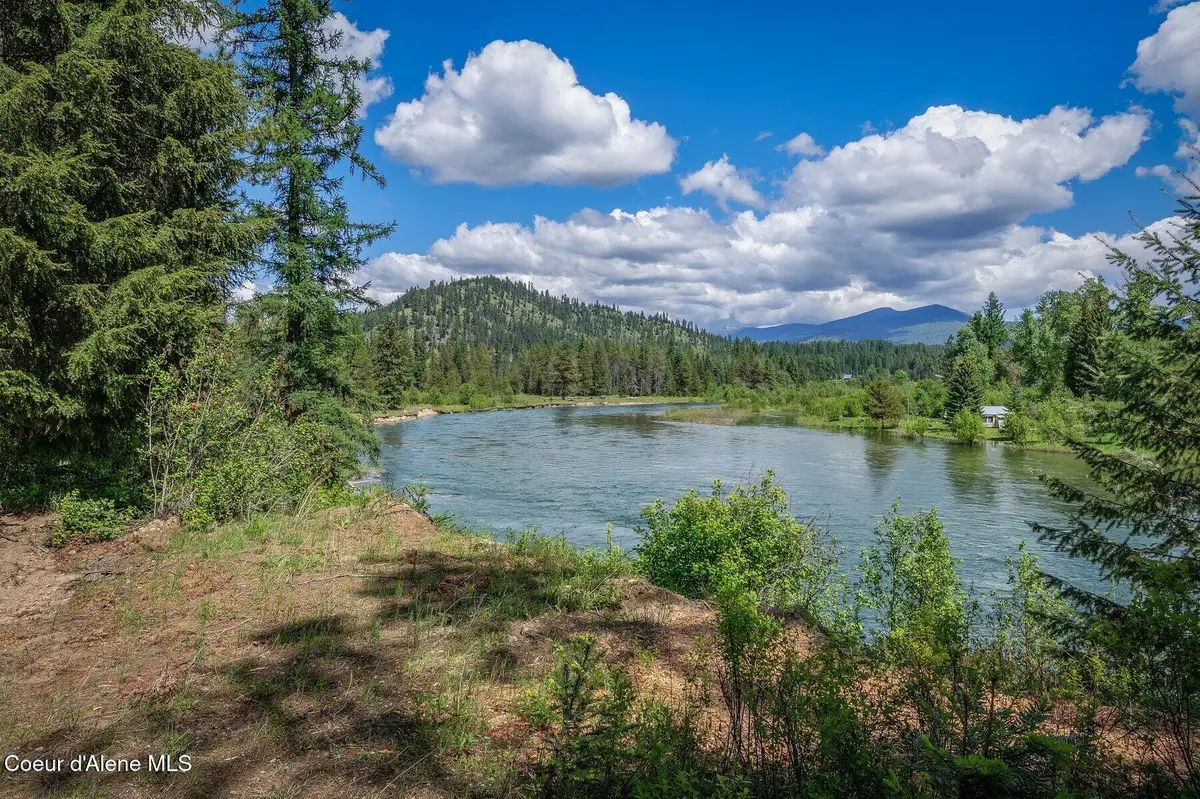 595 Tanglewood DR, Priest River, ID 83856 - #1