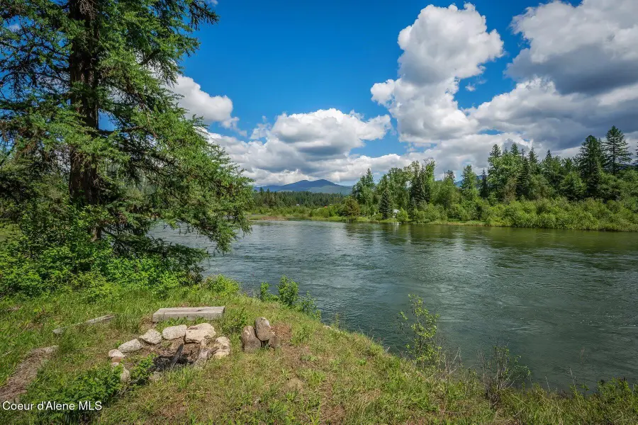 595 Tanglewood DR, Priest River, ID 83856 - #3