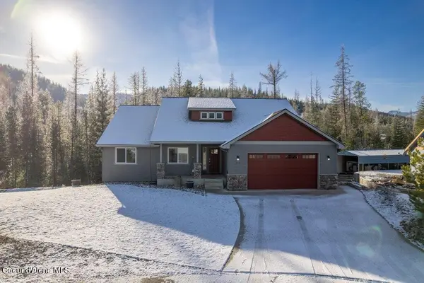 202 Silver Saddle CT, Pinehurst, ID 83850