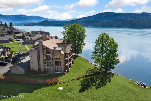 651 Dover Bay Parkway #102, Dover, ID 83825