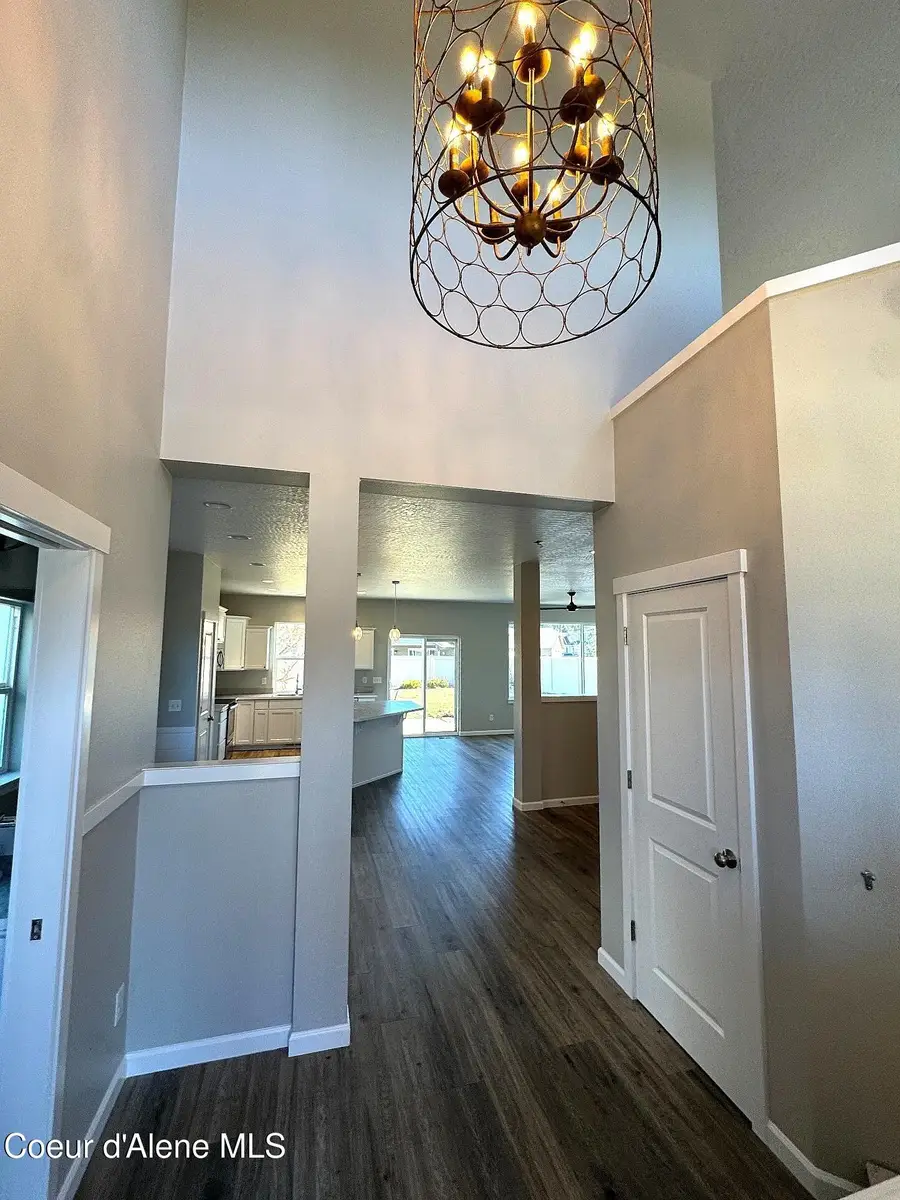 7058 N Cornwall ST, Coeur Dalene, ID 83815 - #3