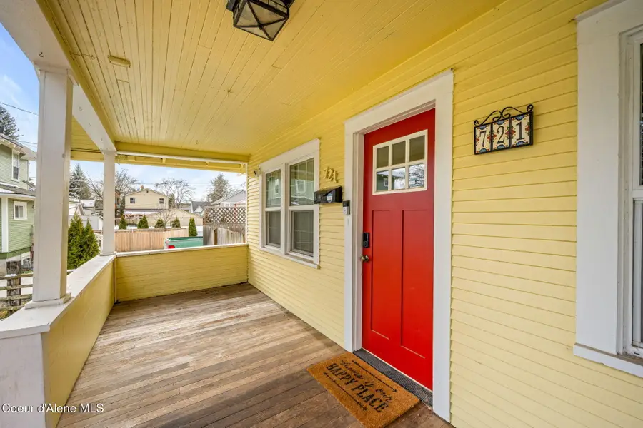 721 N 2nd St, Coeur Dalene, ID 83814 - #2