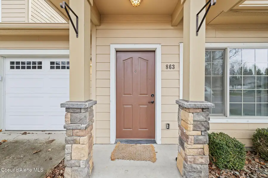 863 W Willow Lake LOOP, Coeur Dalene, ID 83815 - #2