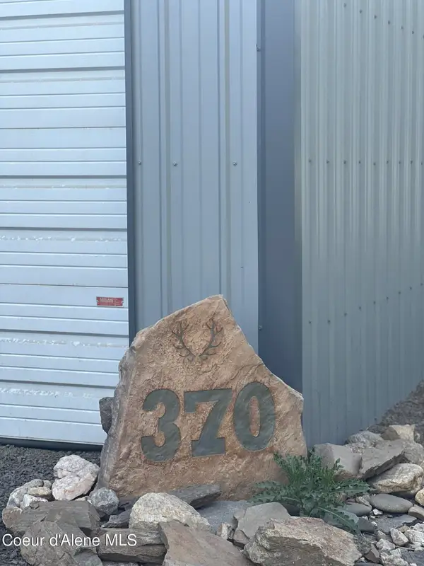 370 Old County Rd, Fernwood, ID 83830