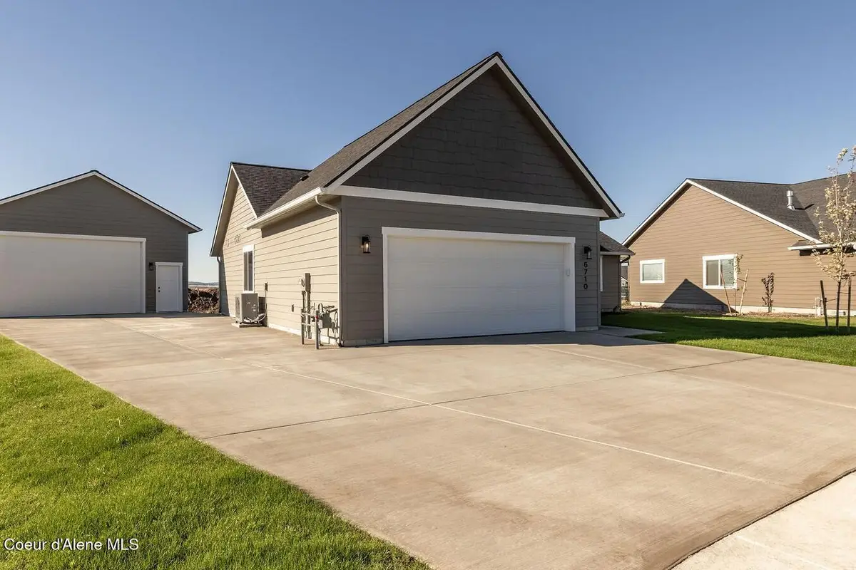 6742 W DALTREY WAY, Rathdrum, ID 83858 - #1