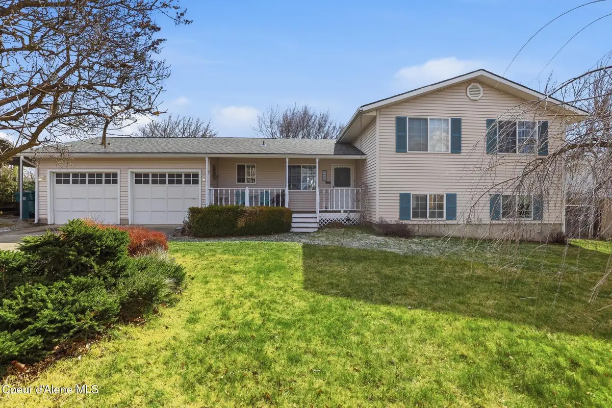 1490 N Glasgow DR, Post Falls, ID 83854 - #1