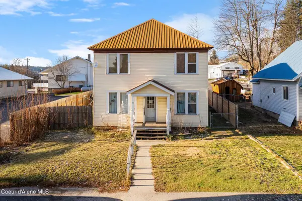 34 Church ST, Priest River, ID 83856