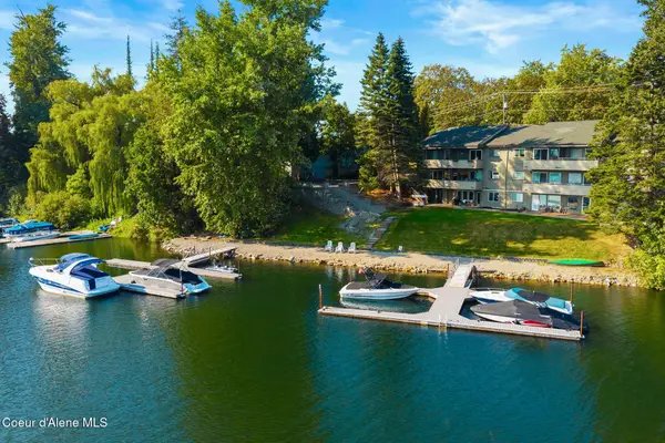 720 N Third AVE #APT 9, Sandpoint, ID 83864