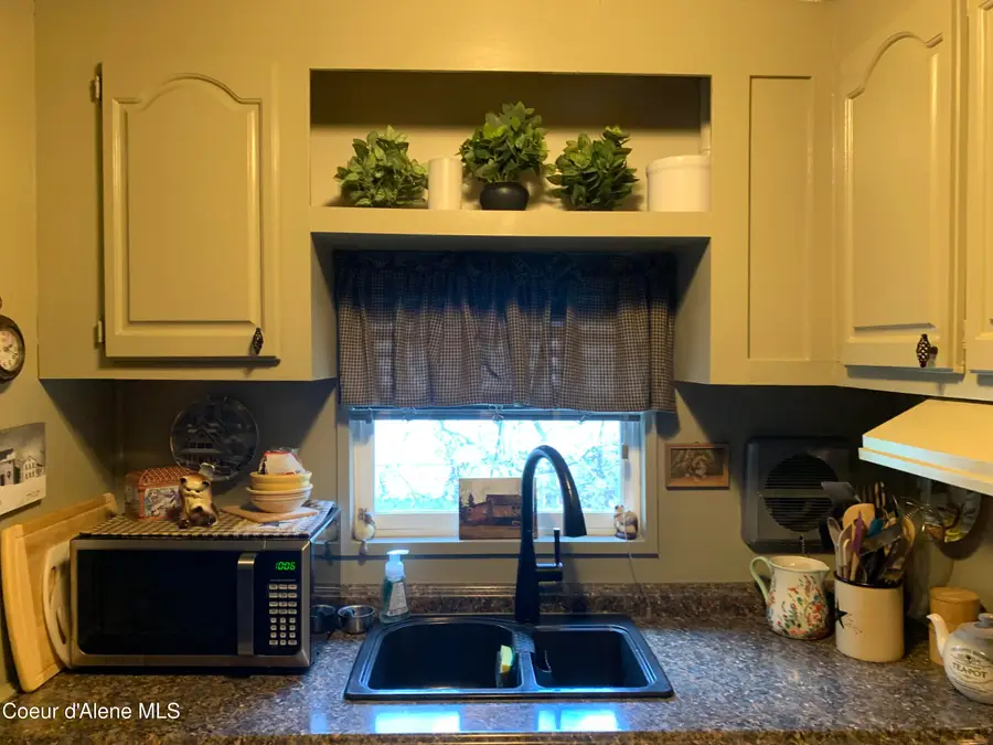 741 W Kentucky AVE, Hayden, ID 83835 - Image #3