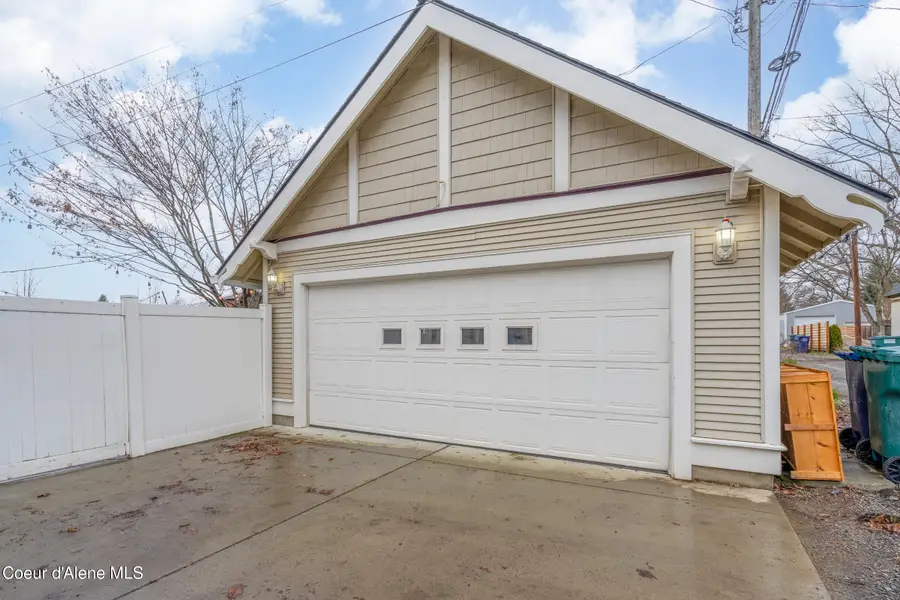 607 N 7th ST, Coeur Dalene, ID 83814 - Image #3