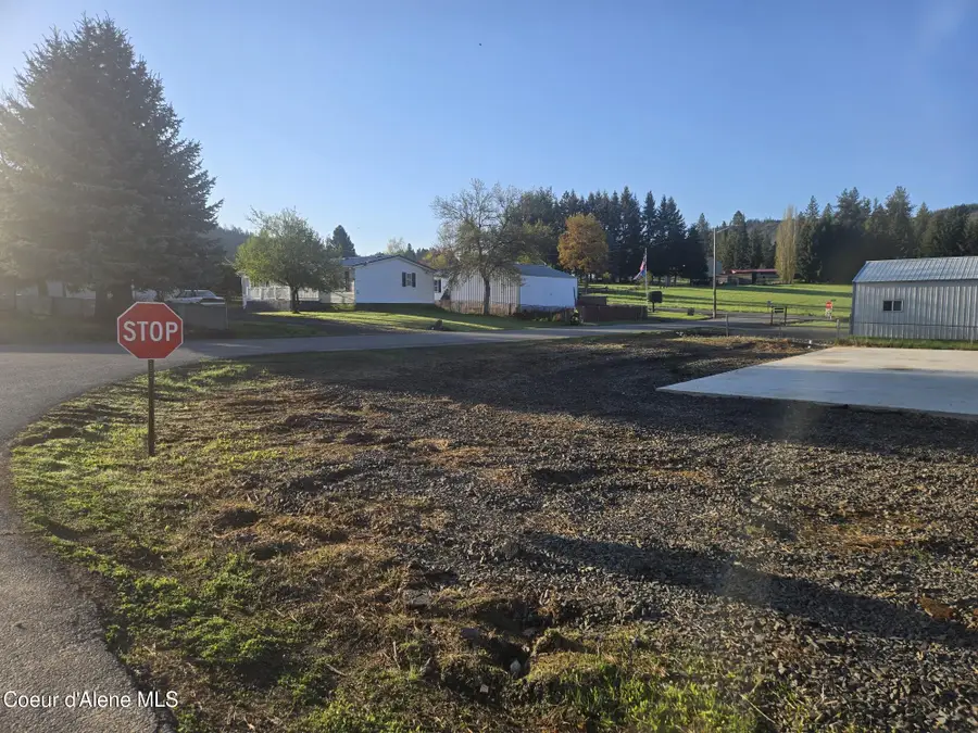 149 Sunny Rd, Saint Maries, ID 83861 - #3