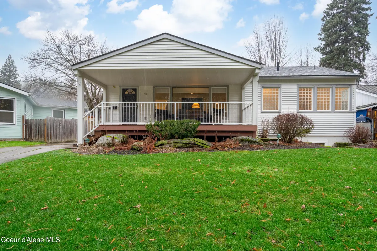 611 S 12th ST, Coeur Dalene, ID 83814 - Image #1