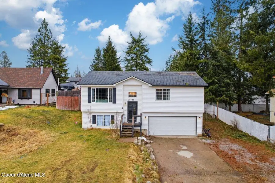 31720 N Barbara Ave, Spirit Lake, ID 83869 - #3