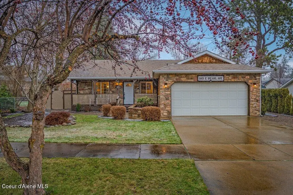 845 E Pearl AVE, Hayden, ID 83835 - Image #1
