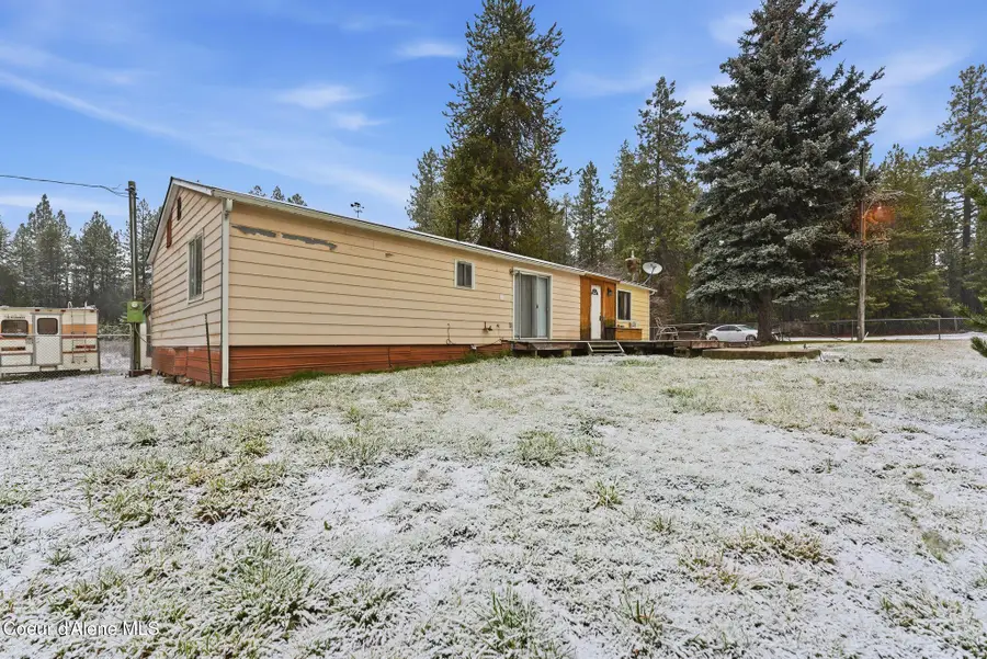 15707 N RANCH VALLEY RD, Rathdrum, ID 83858 - Image #2