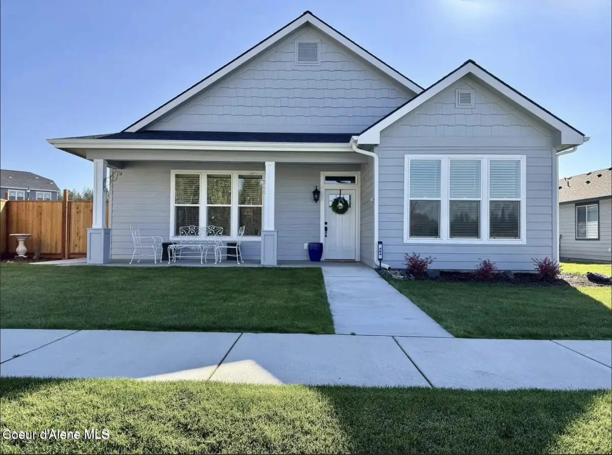 484 E Paintbrush AVE, Hayden Lake, ID 83835 - #1