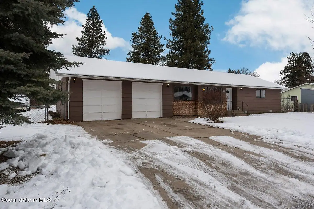 411 Jones AVE, Priest River, ID 83856 - #1
