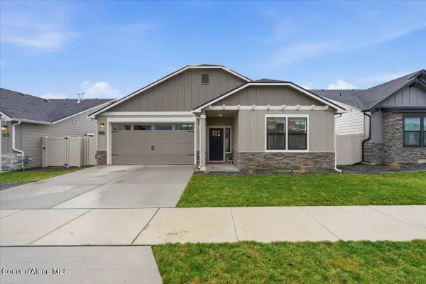 2429 W Victor LOOP, Coeur d'Alene, ID 83815