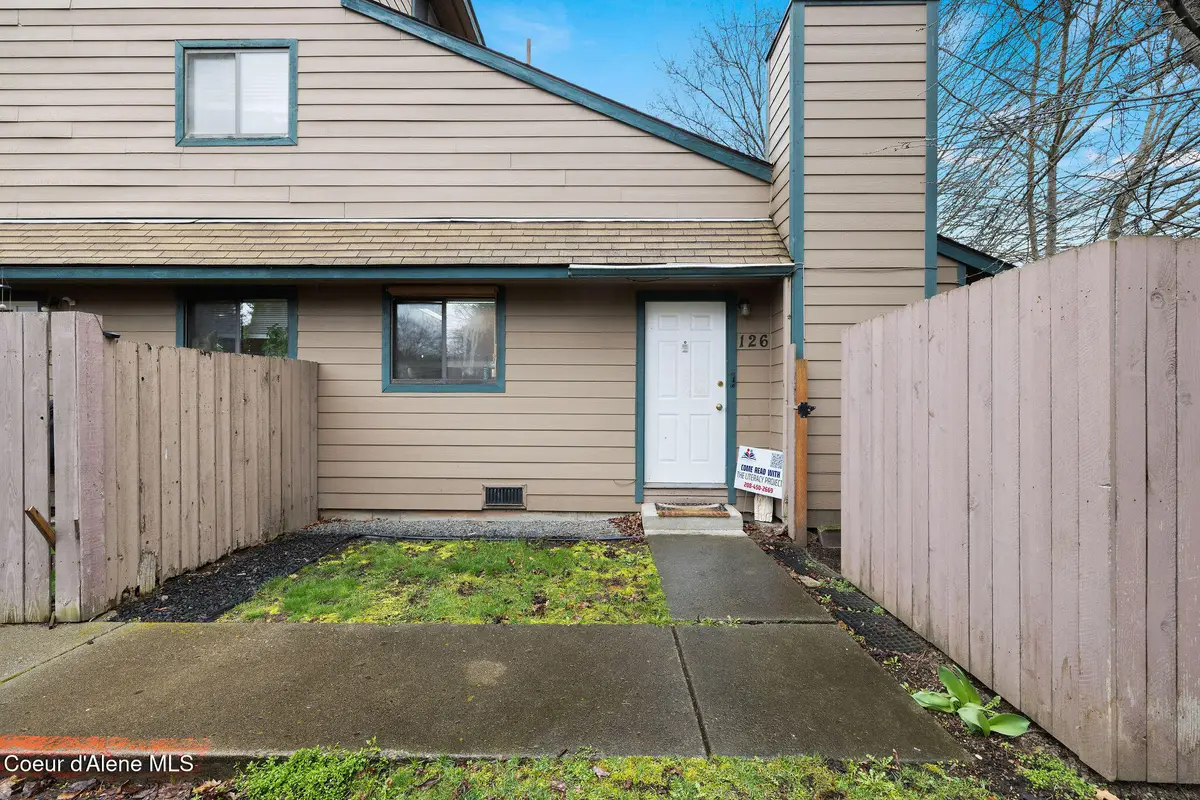 126 E Willow Tree LN, Hayden, ID 83835 - #1