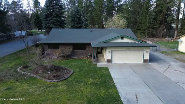 5716 N Parkwood Cir, Coeur d'Alene, ID 83815