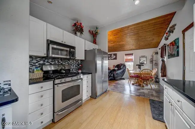 6555 E Pine RD, Coeur Dalene, ID 83814 - #3