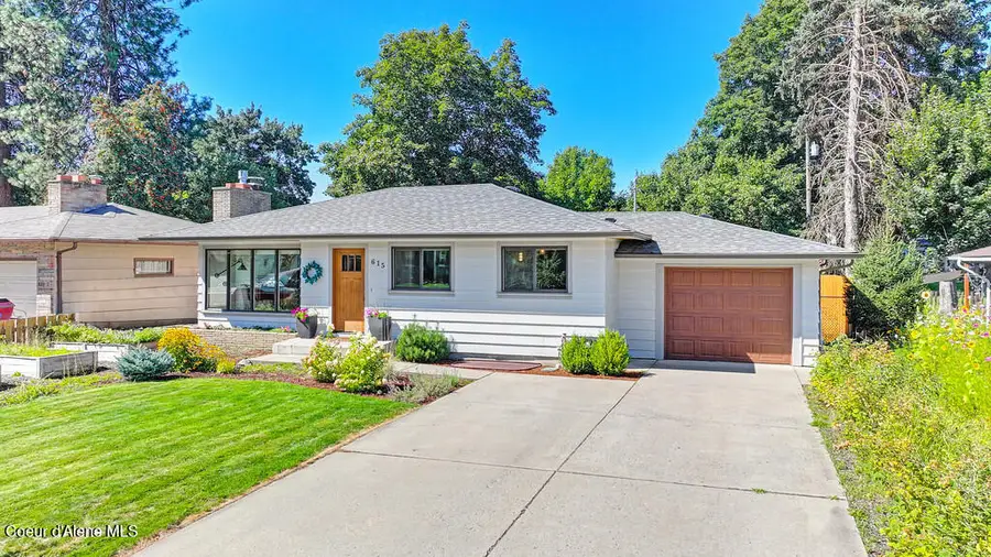 615 N 20th St, Coeur Dalene, ID 83814 - #3