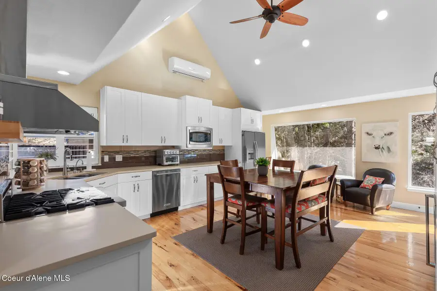 612 S 14th ST, Coeur D Alene, ID 83814 - #3