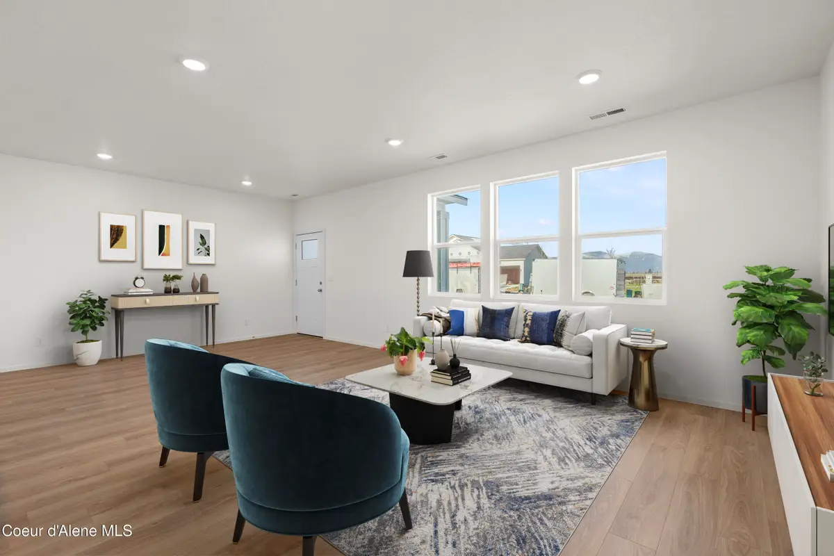 5294 E Aquila Ave, Post Falls, ID 83854 - #1