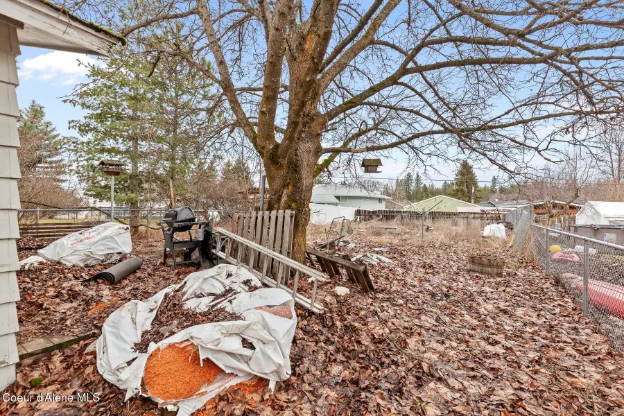 8961 W Patrick DR, Coeur Dalene, ID 83814 - Image #3