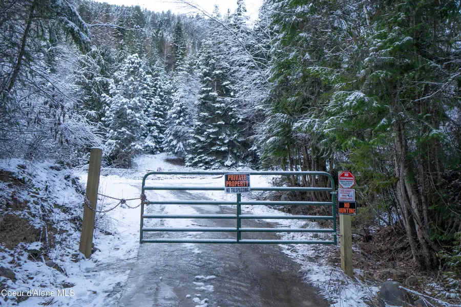 5704 Katka Rd, Bonners Ferry, ID 83805 - Image #3