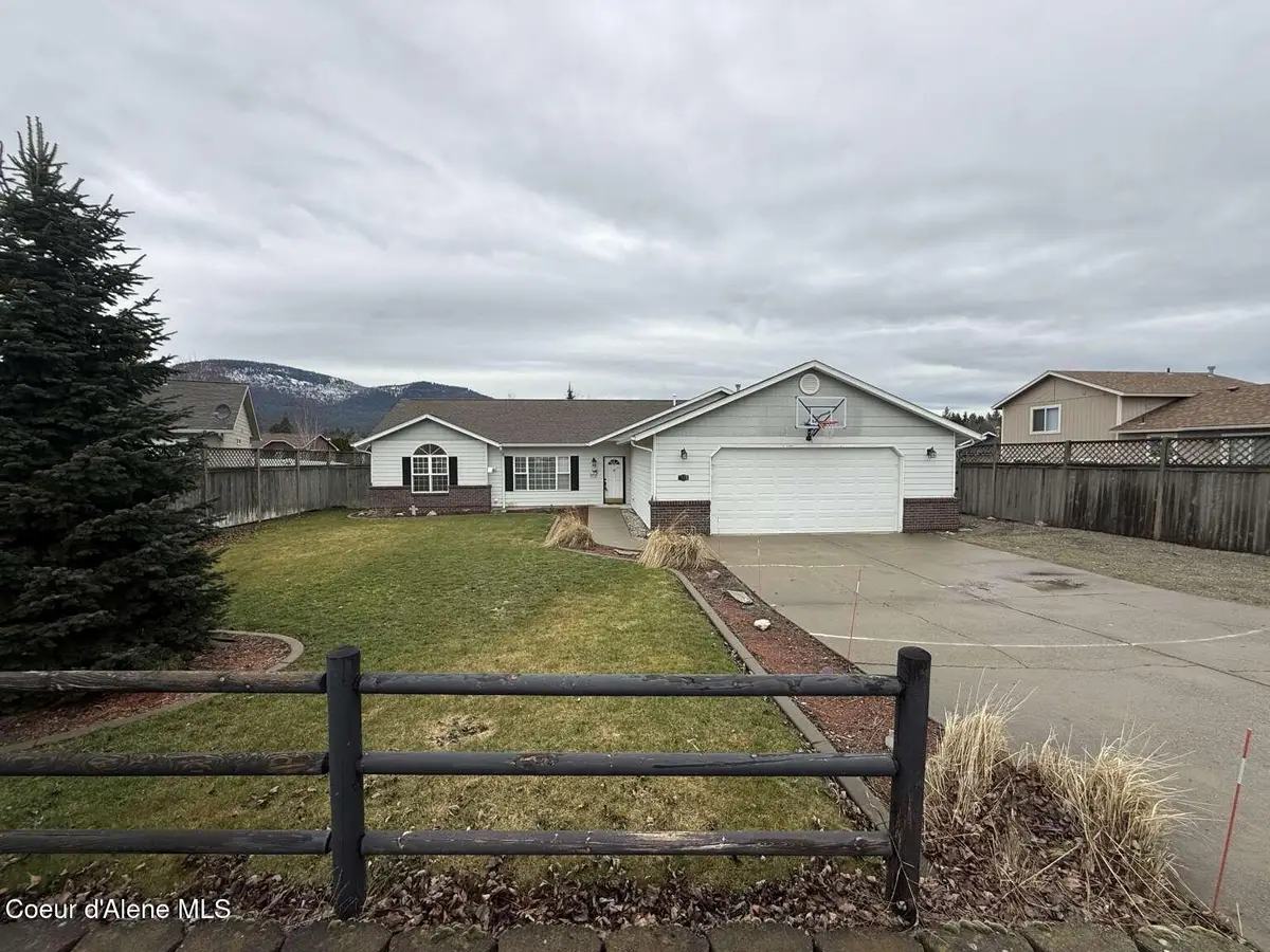 7605 W Boekel RD, Rathdrum, ID 83858 - #1