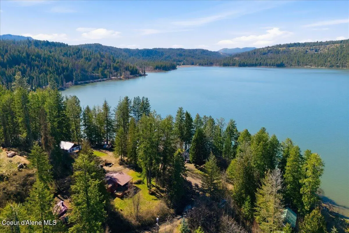 349 Rocky Point Loop Rd, Plummer, ID 83851 - #1