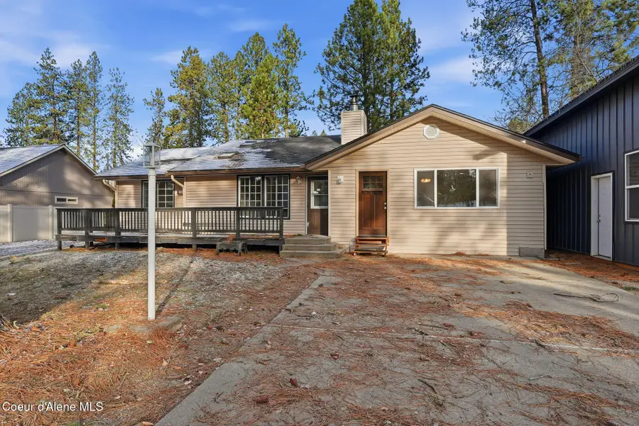 1135 E Forest Park LN, Coeur Dalene, ID 83815 - Image #3