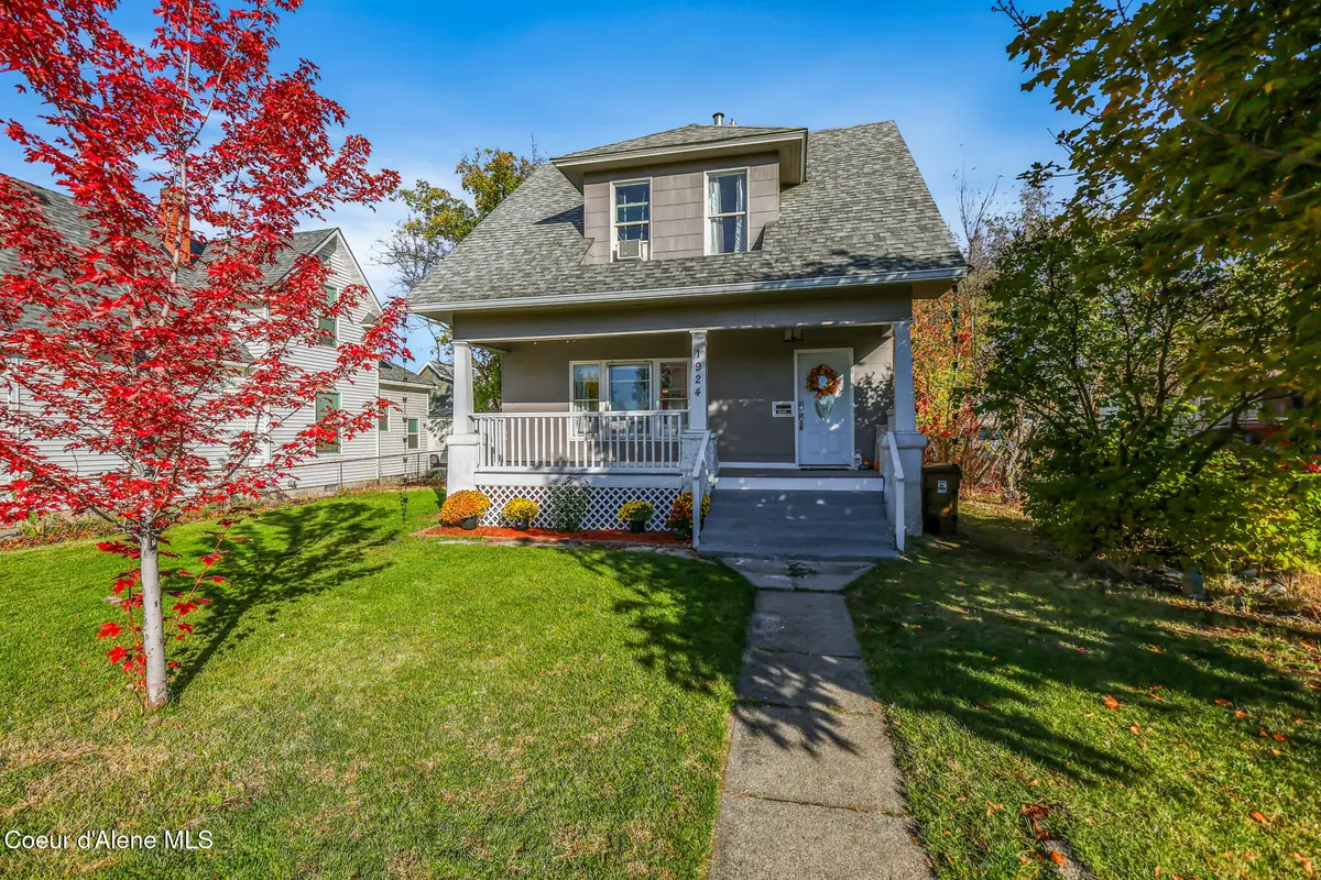 1924 W Indiana Ave, Spokane, WA 99205 - #1