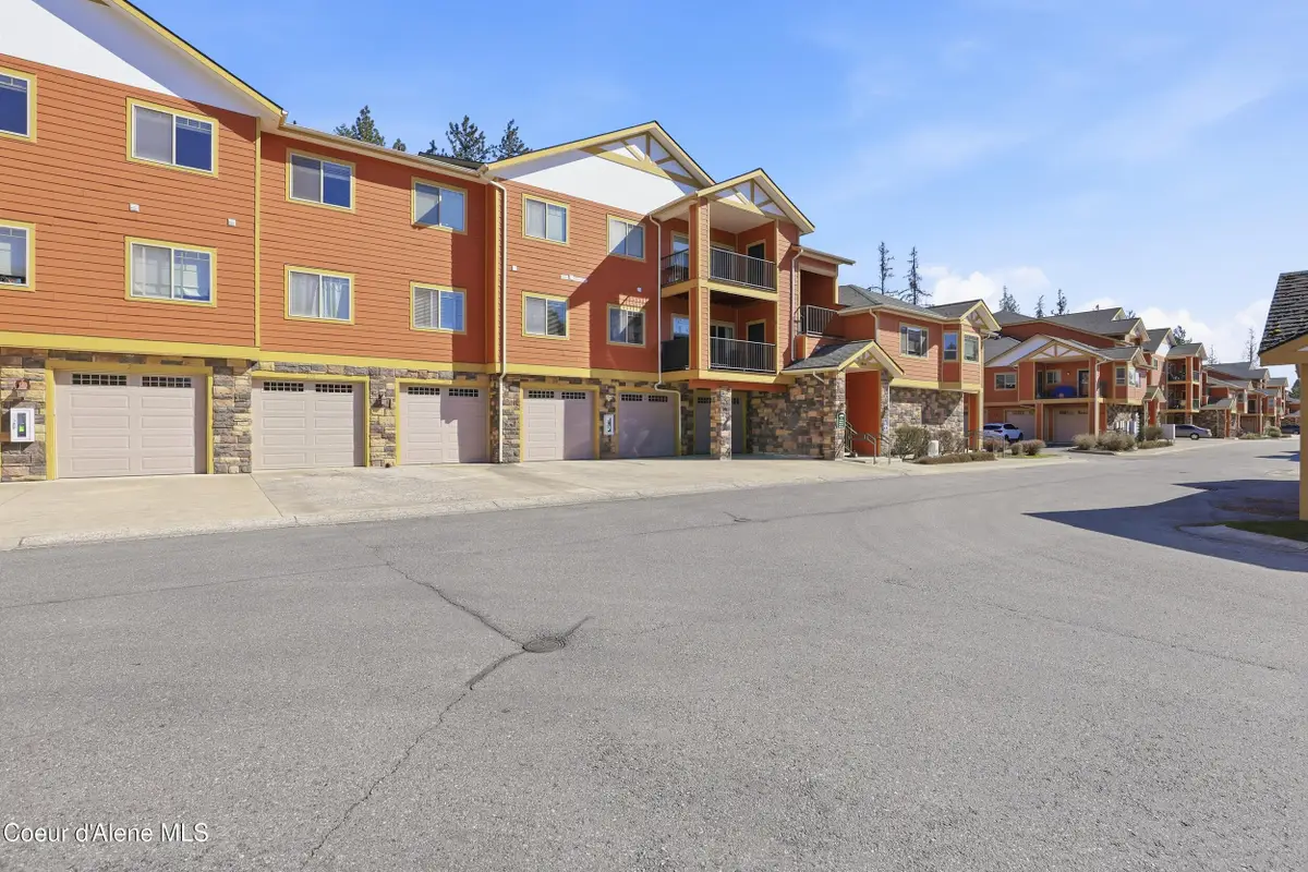 6800 Spurwing LOOP #APT 202, Coeur Dalene, ID 83815 - #1