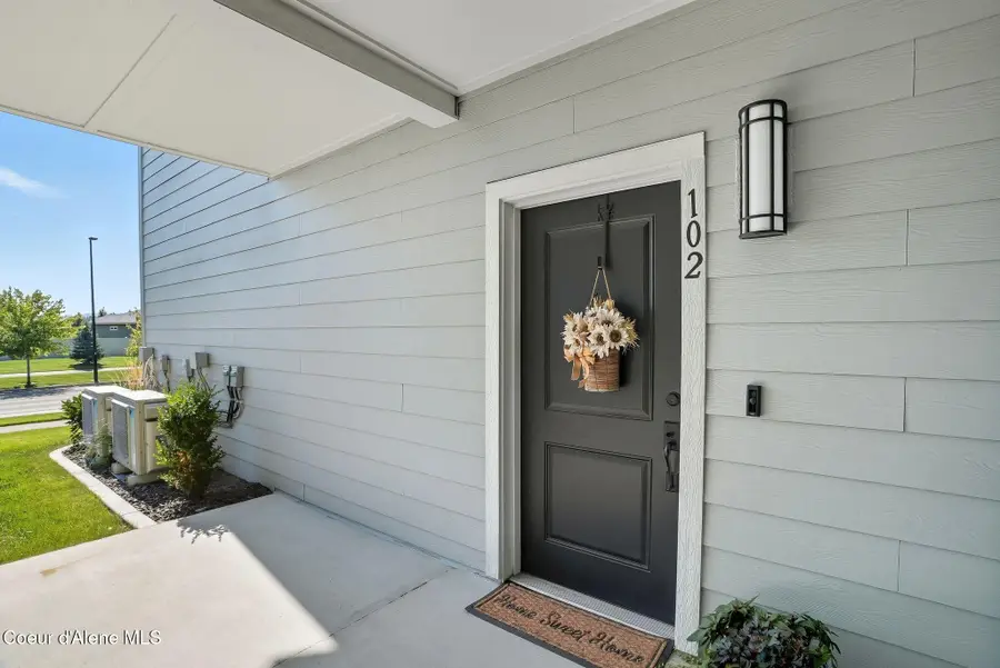 6430 N Atlas RD #APT 102, Coeur Dalene, ID 83815 - Image #3