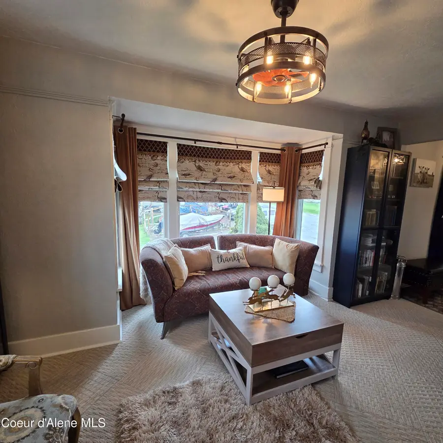 429 S 8th ST, Saint Maries, ID 83861 - #2