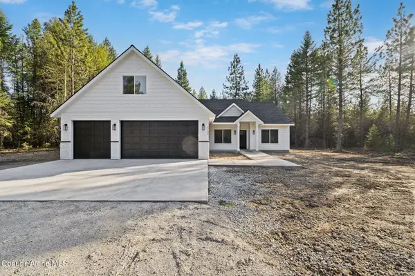 7705 E Howard Rd, Athol, ID 83801