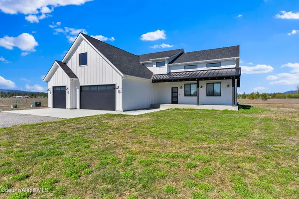 969 E YELLOW PINE AVE, Athol, ID 83801