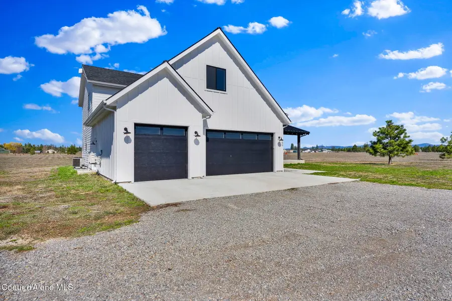 969 E YELLOW PINE AVE, Athol, ID 83801 - #3