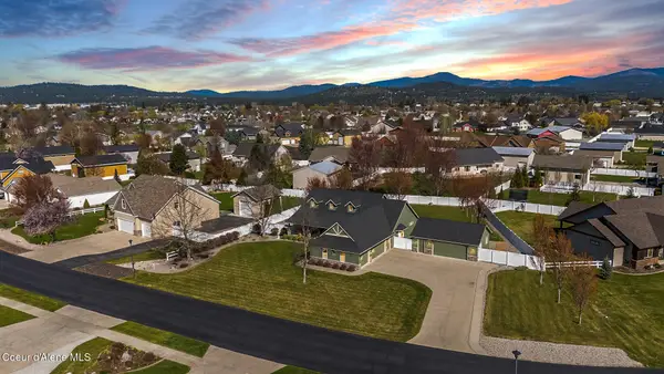 2899 N Radiant Star RD, Post Falls, ID 83854