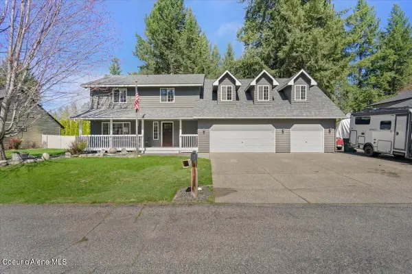 1651 E NORTHWOOD DR, Hayden, ID 83835