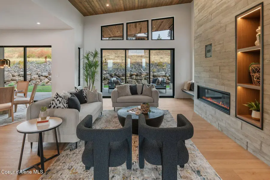 15374 S Chalone DR, Coeur Dalene, ID 83814 - #2