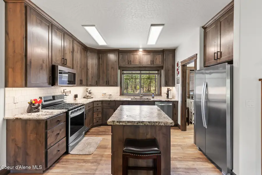 545 Peacock Ln, Spirit Lake, ID 83869 - #3