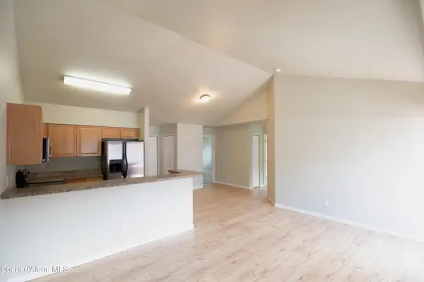 322 N Promenade LOOP #APT 212, Post Falls, ID 83854