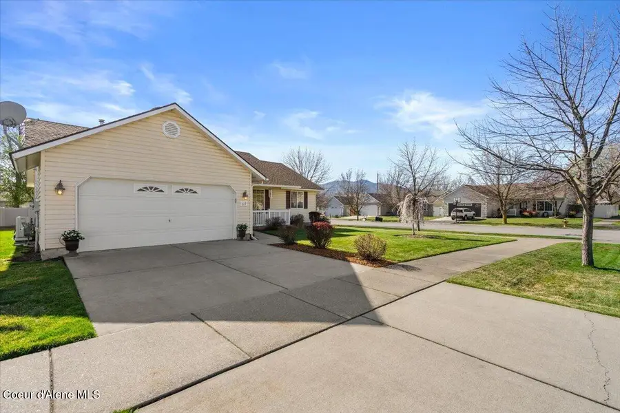317 N Silkwood DR, Post Falls, ID 83854 - #2