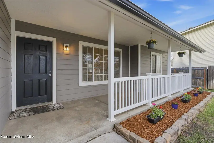 215 W Chippewa DR, Post Falls, ID 83854 - #3